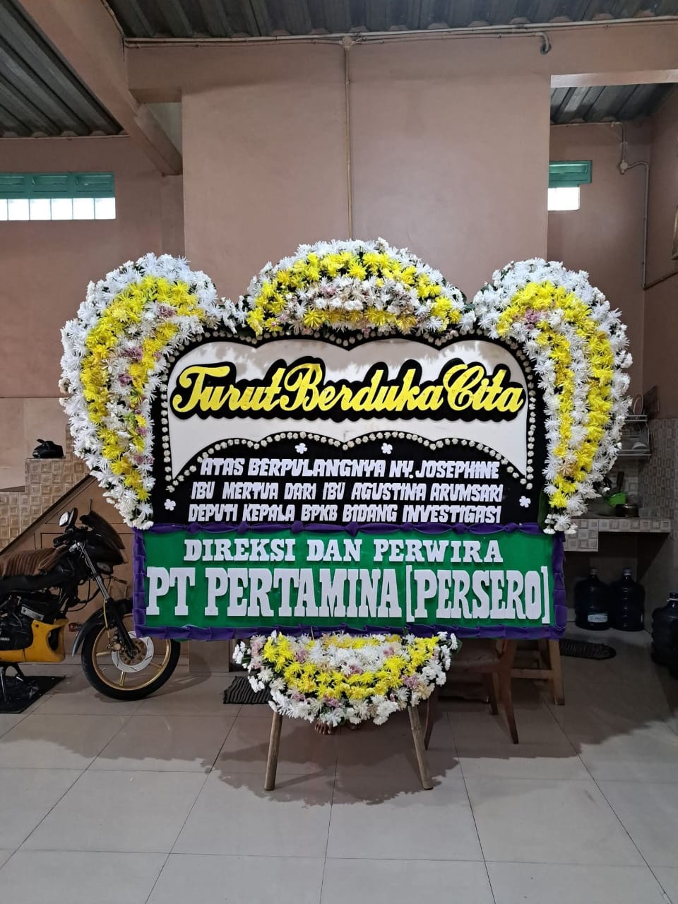 Papan bunga Rizz Florist